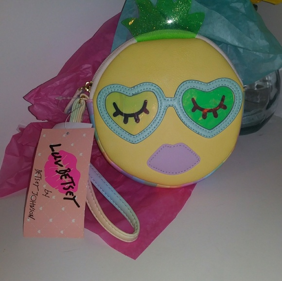 Betsey Johnson Handbags - NWT- Betsey Johnson wristlet
